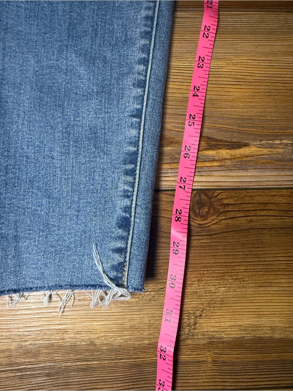 Gap Denim True Skinny Jeans Women’s 14/32 Medium Wash Raw Hem Button Fly Stretch - Picture 9 of 9